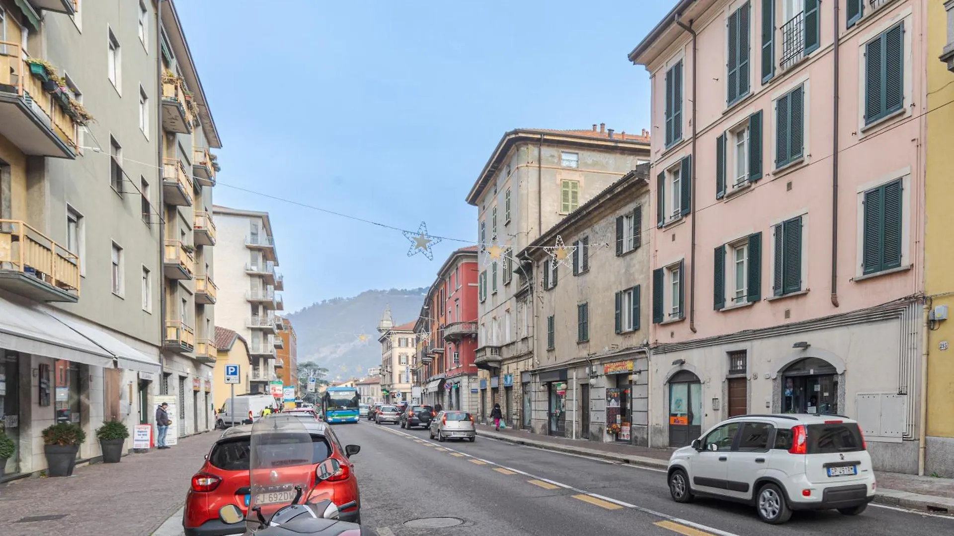 Cozy Apt With Balcony- Como City Center!